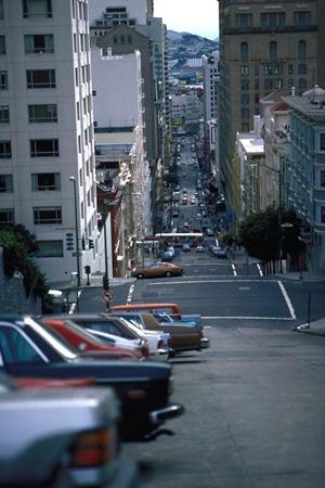 車検品質を徹底解剖！安くて高品質なサービスを受けるためのポイントと安心保障の選び方