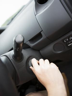 2026年最新版 車検の完全ガイド：費用や必要書類、スムーズに通すための対策ポイント