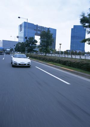 輸入車パーツと事故車買取の専門店 PartsWeb（パーツウエブ）大衆自動車商会 小牧店の紹介
